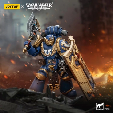 JT00287 Warhammer: Ultramarines Invictarus Suzerain Squad Suzerain 5 1/18 by JoyToy