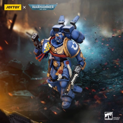 JT1125 Warhammer 40K Ultramarines Captain with Jump Pack 1/18 Scale by JoyToy