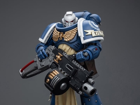 JT9848 Warhammer 40K Ultramarines Sternguard Veteran with Heavy Bolter 1/18 by JoyToy