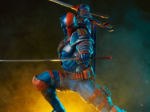 DC Comics Premium Format Deathstroke Statue By Sideshow