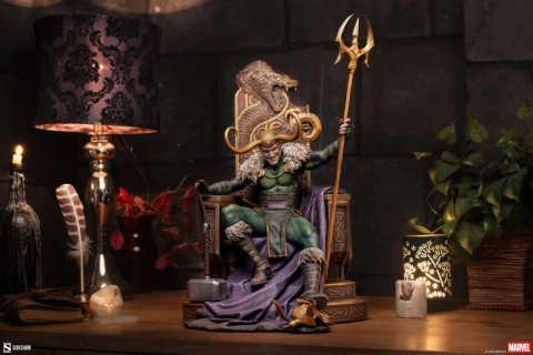 Marvel Premium Format Loki Statue by Sideshow