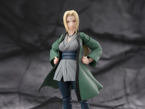 Naruto: Shippuden S.H.Figuarts Tsunade (The Legendary Medical Ninja) by Bandai