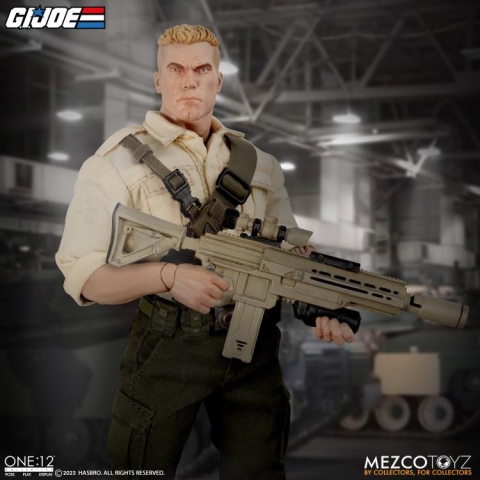 Mezco Toyz GI Joe Duke Deluxe Edition One:12 Collective Action Figure