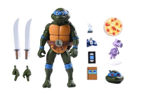 Teenage Mutant Ninja Turtles Ultimate  Leonardo (Pizza Club) Action Figure by Neca